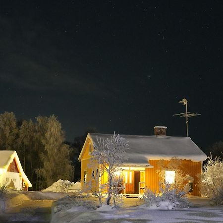 House Next Door The Arctic Circle Villa Overkalix Exterior photo