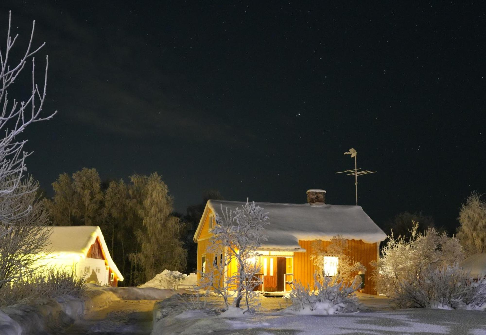 House Next Door The Arctic Circle Villa Overkalix Exterior photo